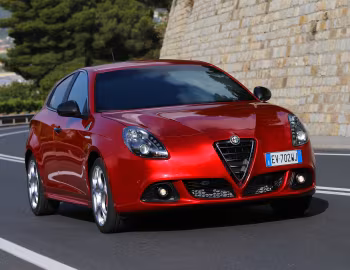 Alfa Romeo Giulietta Quadrifoglio Verde [Worldwide] (940) '2014–16