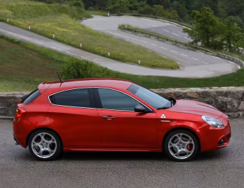 Alfa Romeo Giulietta Quadrifoglio Verde [Worldwide] (940) '2014–16