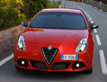Alfa Romeo Giulietta Quadrifoglio Verde [Worldwide] (940) '2014–16