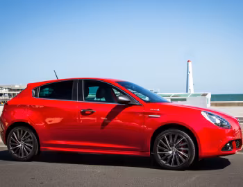 Alfa Romeo Giulietta QV Line [Australia] (940) '2014–16