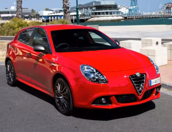 Alfa Romeo Giulietta QV Line [Australia] (940) '2014–16