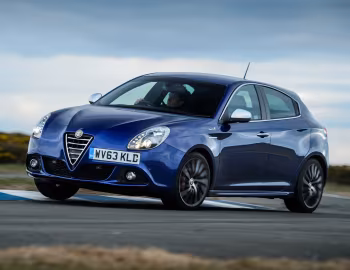 Alfa Romeo Giulietta Sportiva [UK-spec] (940) '2014