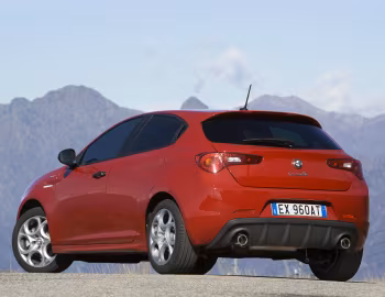 Alfa Romeo Giulietta "Sprint" [Worldwide] (940) '2014–16