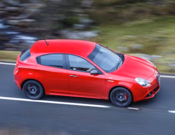 Alfa Romeo Giulietta "Sprint Speciale" [UK-spec] (940) '2015