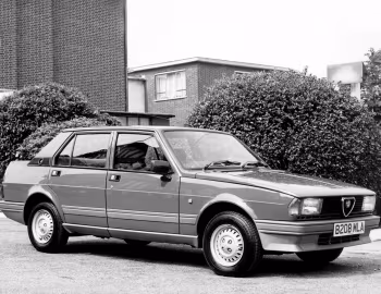 Alfa Romeo Giulietta [UK-spec] (116) '1983–85