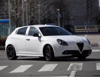 Alfa Romeo Giulietta Veloce [Japan] (940) '2017–18