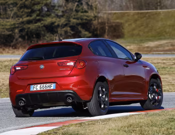 Alfa Romeo Giulietta Veloce Pack (940) '2016–19