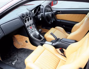 Intérieur Alfa Romeo GTV [UK-spec] (916C) '1998–2003