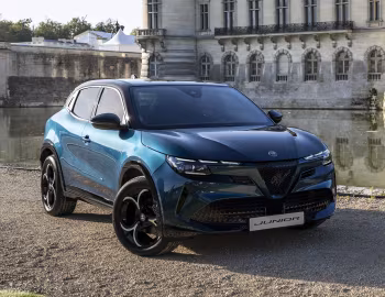 Alfa Romeo Junior Elettrica (966) '2024–pr.