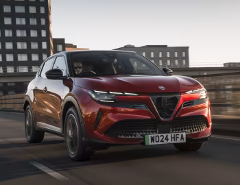 Alfa Romeo Junior Elettrica Speciale [UK-spec] (966) '2024–25
