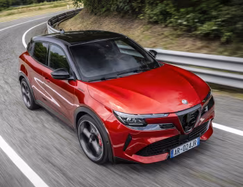 Alfa Romeo Junior Elettrica Veloce [Worldwide] (966) '2024–pr.