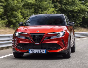 Alfa Romeo Junior Elettrica Veloce [Worldwide] (966) '2024–pr.