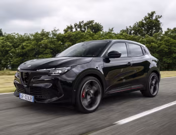 Alfa Romeo Junior Elettrica Veloce [Worldwide] (966) '2024–pr.