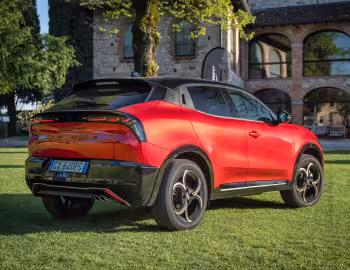 Alfa Romeo Junior Ibrida Intensa (966) '2025