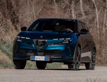 Alfa Romeo Junior Ibrida Speciale [Worldwide] (966) '2024–25