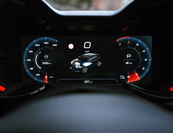 Tableau de bord Alfa Romeo Junior Ibrida Sport Speciale [UK-spec] (966) '2025–26