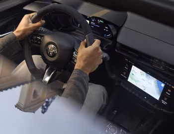 Intérieur Alfa Romeo Junior Elettrica Intensa (966) '2025