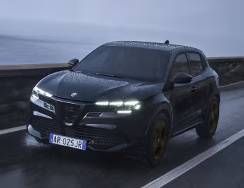 Alfa Romeo Junior Elettrica Intensa (966) '2025