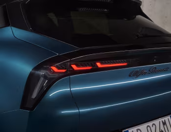 Alfa Romeo Milano Ibrida (966) '2024