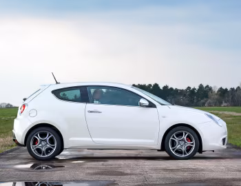 Alfa Romeo MiTo [UK-spec] (955) '2013–16