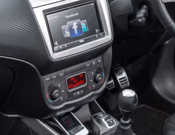 Intérieur Alfa Romeo MiTo "Live" [UK-spec] (955) '2013