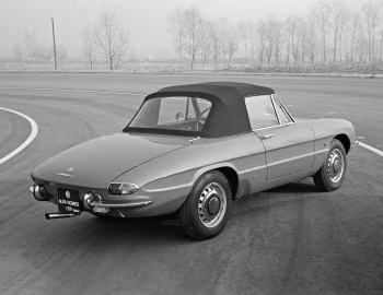 Alfa Romeo 1750 Spider Veloce (105.57) '1967–69