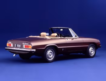 Alfa Romeo 2000 Spider Veloce (115) '1975–83