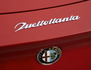 Alfa Romeo 2uettottanta '03.2010