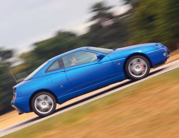 Alfa Romeo GTV [UK-spec] (916C) '2003–04