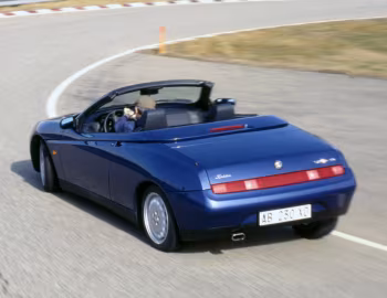 Alfa Romeo Spider (916S) '1995–98