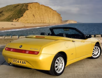 Alfa Romeo Spider 2.0 T. Spark [UK-spec] (916S) '1998–2000