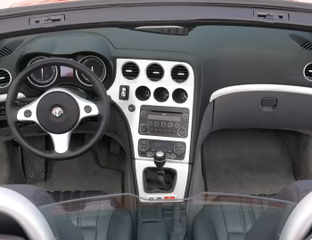 Panel frontal Alfa Romeo Spider (939E) '2006–08