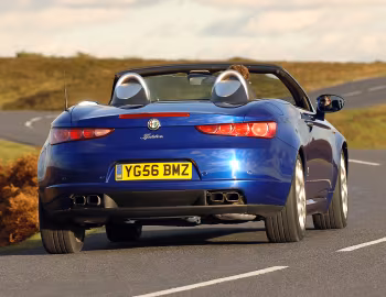 Alfa Romeo Spider [UK-spec] (939E) '2007–08