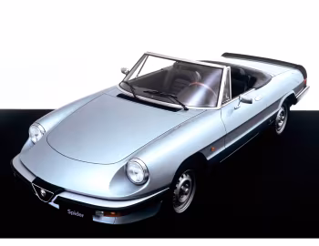 Alfa Romeo Spider (115) '1983–86