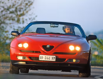 Alfa Romeo Spider (916S) '1995–98