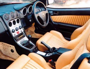 Intérieur Alfa Romeo Spider 3.0 V6 24V [UK-spec] (916S) '2001–03