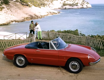 Alfa Romeo 1750 Spider Veloce (105.57) '1967–69