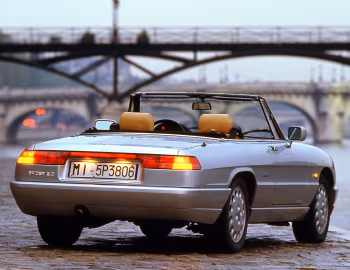 Alfa Romeo Spider 2.0 (115.A1) '1990–93