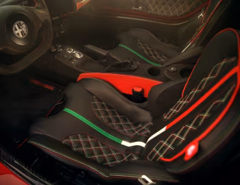 Intérieur Pogea Racing 4C Edizione Italia (960) '2019