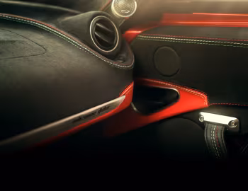 Intérieur Pogea Racing 4C Edizione Italia (960) '2019
