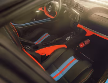 Intérieur Pogea Racing Zeus (001) '2019