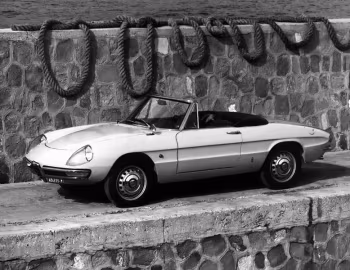 Alfa Romeo Spider 1600 "Duetto" (105.03) '1966–67