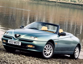 Alfa Romeo Spider 2.0 T. Spark [UK-spec] (916S) '1998–2000