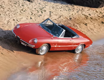 Alfa Romeo Spider 1600 "Duetto" (105.03) '1966–67