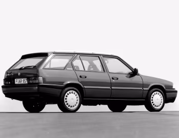 Alfa Romeo Sport Wagon [Worldwide] (907) '1990–94