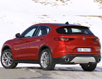 Alfa Romeo Stelvio [Worldwide] (949) '2017–pr.