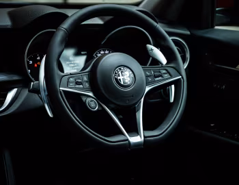 Panneau avant Alfa Romeo Stelvio [Japan] (949) '2018–pr.