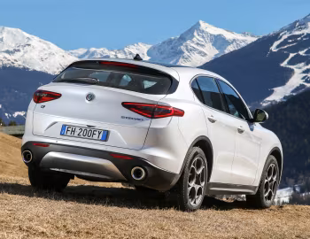 Alfa Romeo Stelvio [Worldwide] (949) '2017–pr.