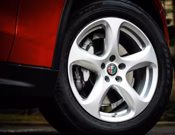 Alfa Romeo Stelvio [Japan] (949) '2018–pr.