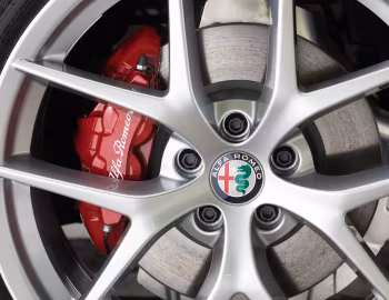 Alfa Romeo Stelvio [Japan] (949) '2018–pr.